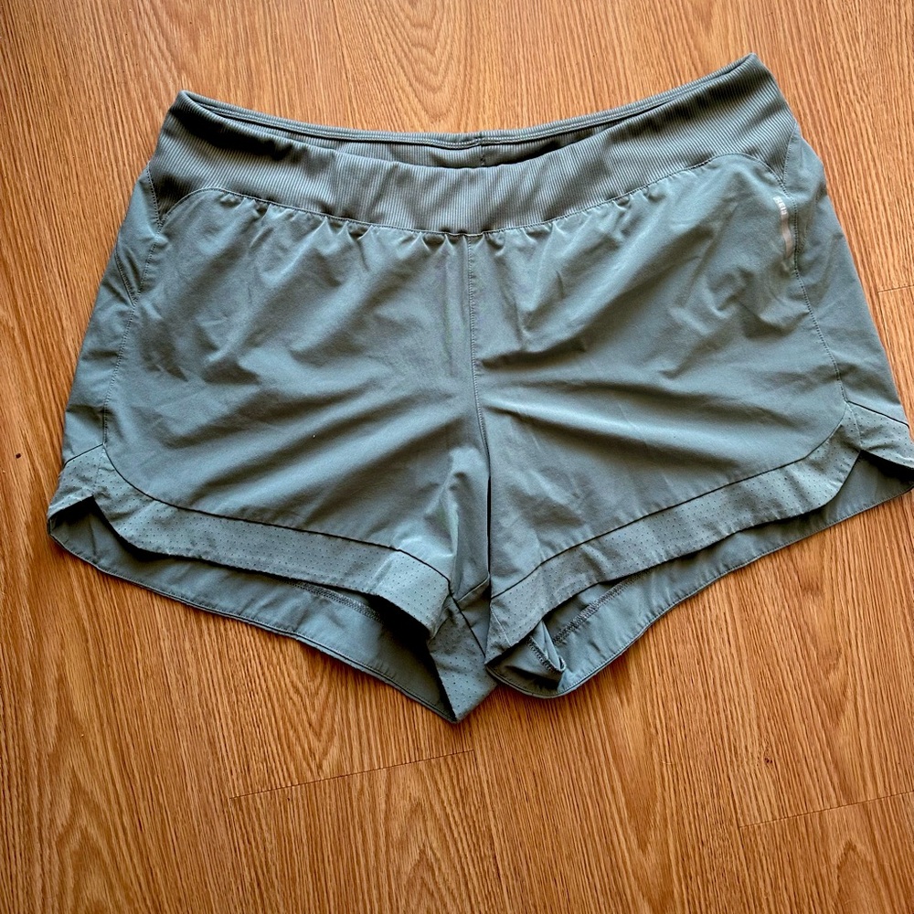 REI Sage Running Short Women’s XL 4” Inseam